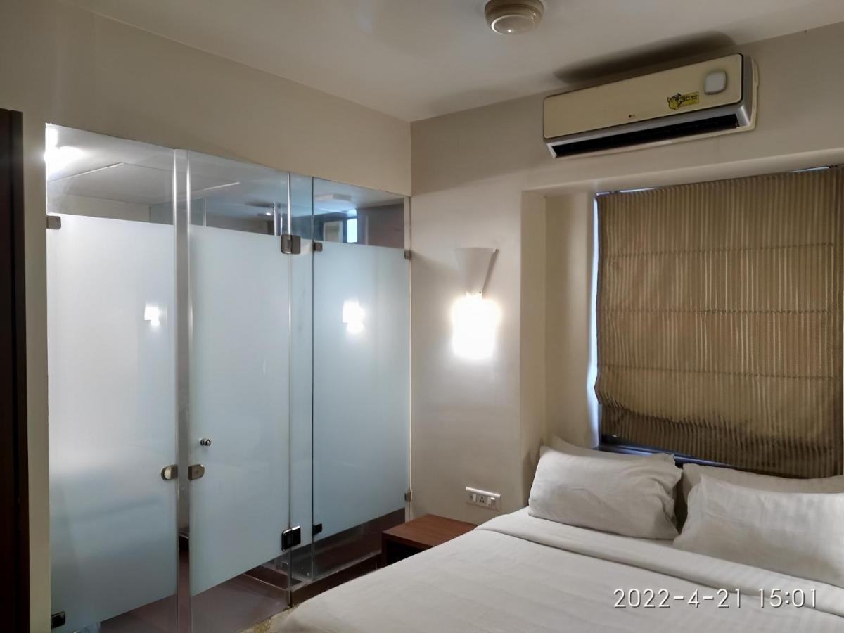 Apollo Guest House Mumbai  Buitenkant foto