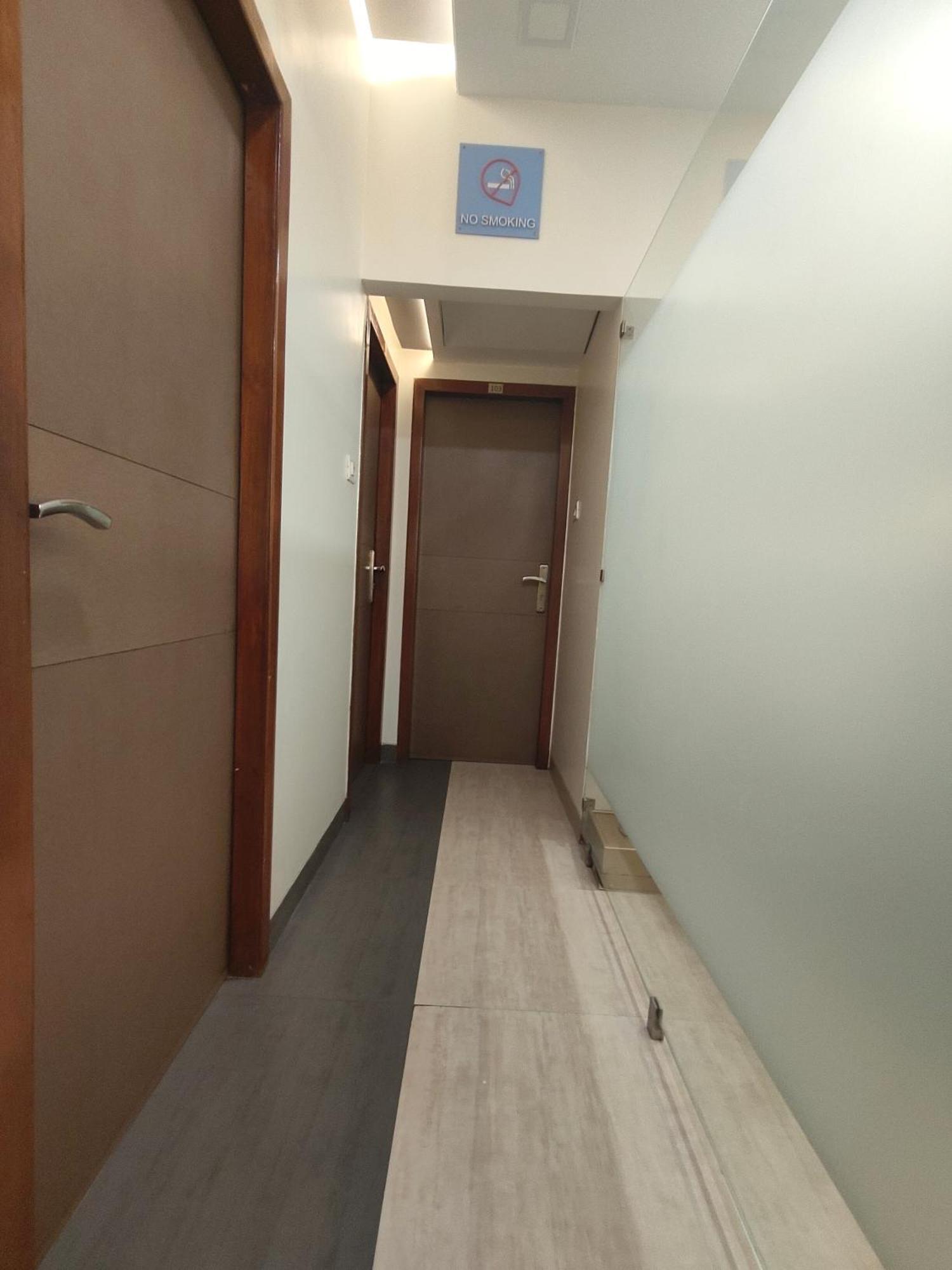 Apollo Guest House Mumbai  Buitenkant foto